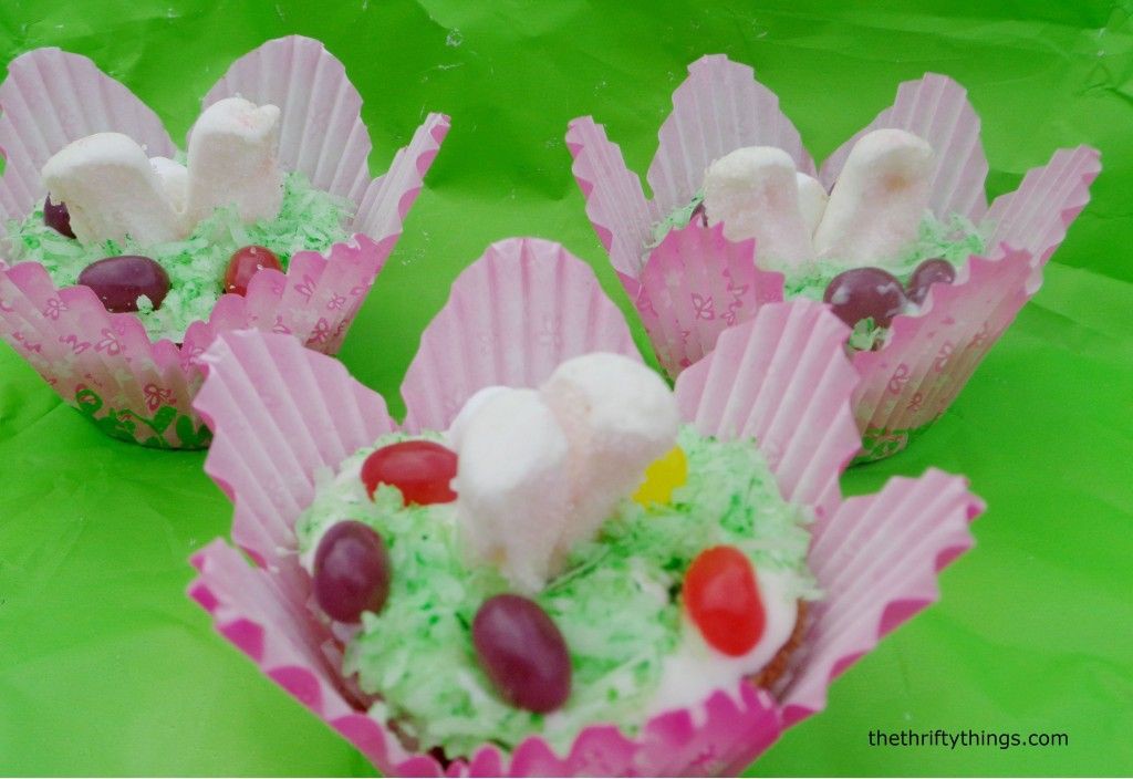 how to make Easter Bunny cupcakes