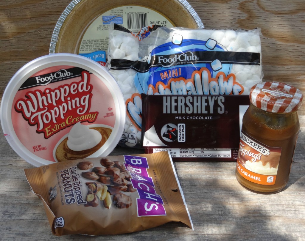 Ingredients for Smores Pie