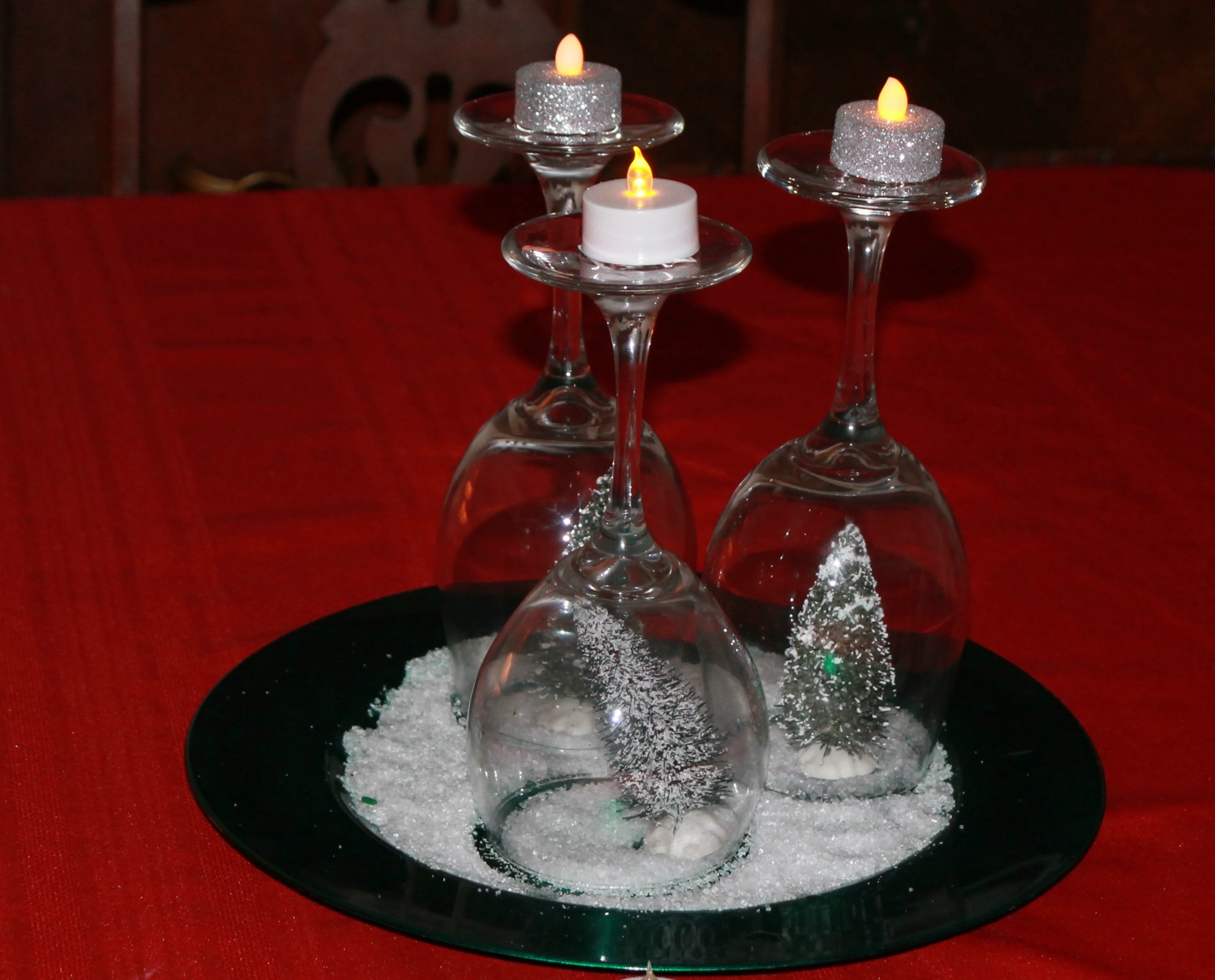 How to Make A Simple Holiday Tree Christmas Centerpiece - Simply Southern Mom