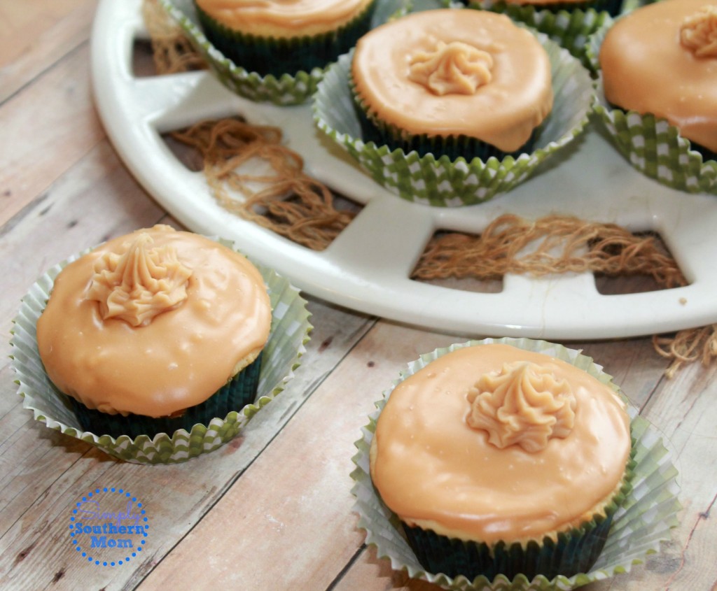 Caramel-Filled-Cupcakes- recipe 