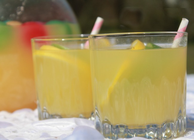 drinks made with pineapple juice
