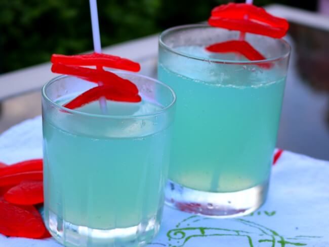 Blue Lagoon Popsicles - Pams Daily Dish
